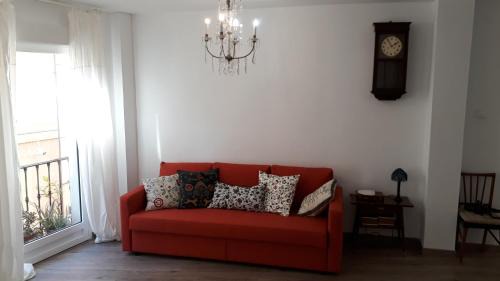 Embajadores Apartment | Luminous, central, new and chic.