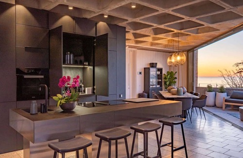 Sea Point Apartment | Luna Azul Penthouse - Ultra luxury in Sea Point