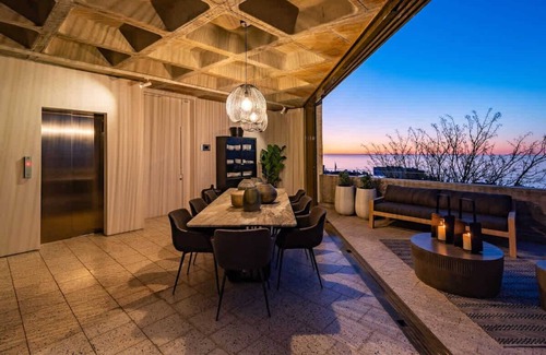 Sea Point Apartment | Luna Azul Penthouse - Ultra luxury in Sea Point