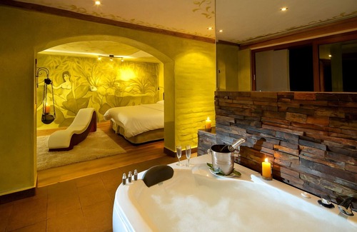 Banos de Agua Santa Hotel | Luna Volcán, Adventure SPA - formerly Luna Runtún