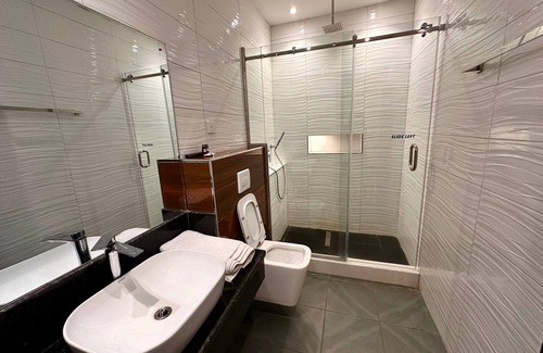 Enugu Hotel | Lunar Signature Hotel & Suites