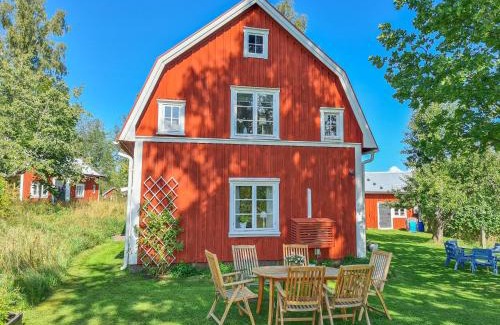 Aneby House | Lunden