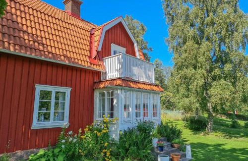 Aneby House | Lunden
