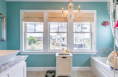 Newburyport House | Luney Dunes Penthouse
