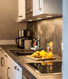 Olpenitz Apartment | Lungomare Oro, Penthouse am Yachthafen, Traum Meerblick, Hunde erwünscht