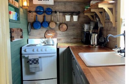 Twillingate Cottage | Lupinfield Cottage - a Curated Experience