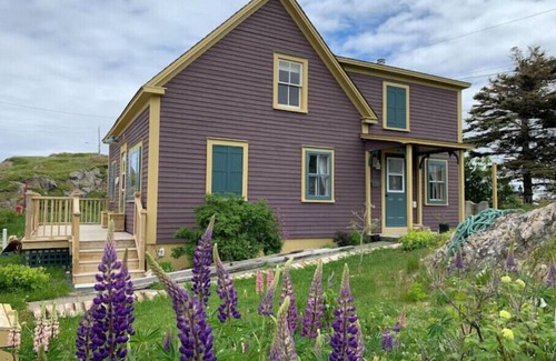 Twillingate Cottage | Lupinfield Cottage - a Curated Experience