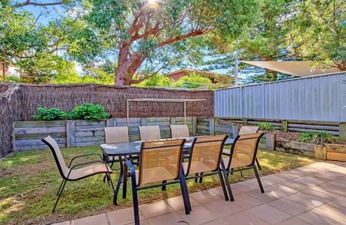 Ettalong Beach House | LURO 2 - WATERFRONT LUXURY