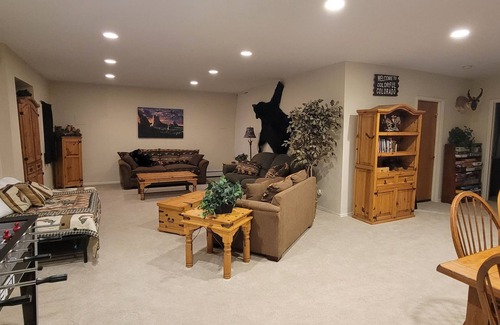 Southwest Colorado Springs House | Lush setting, minutes to downtown Colorado Springs