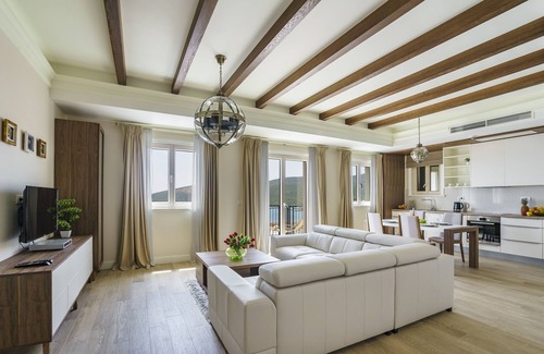 Radovici Apartment | Lustica Bay Marina