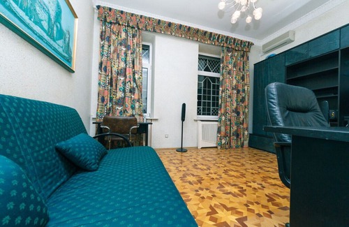Kyiv Apartment | Lux Apartment on Antonovycha Street 20b