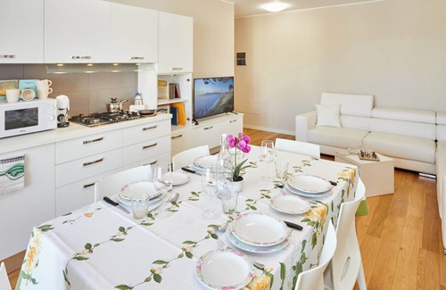 Castello d'Aviano Apartment | Lux Aviano centro