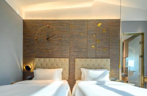 Central Business District Hotel | Lux Cabins Hotel Shenzhen