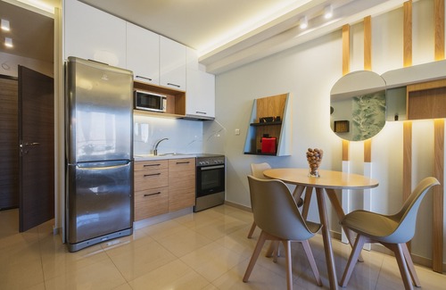 Nea Chora Apartment | Lux City center Studios, steps to Old Town