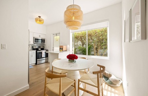 West Avenue Condo | Lux Designer Apt 2BR/2BA in the Heart of MIA Beach
