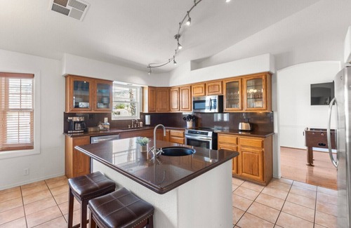 Arrowhead Lakes House | Lux Lake House | Dock, Boat, Pool & Game Room