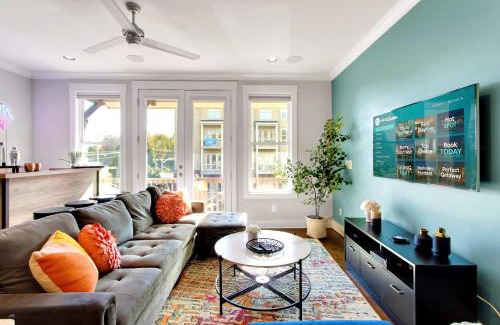 Eighth Avenue House | Lux Nashville Retreat 12 Beds Games Bar
