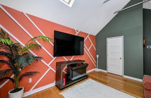 Ohio City House | Lux Ohio City Gem