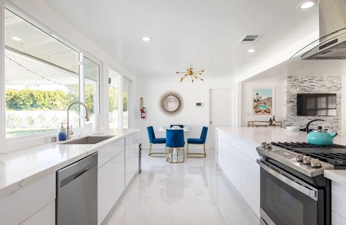 Racquet Club West Villa | Lux private oasis + Postcard perfect Views! Large Private Yard Location! Near DT