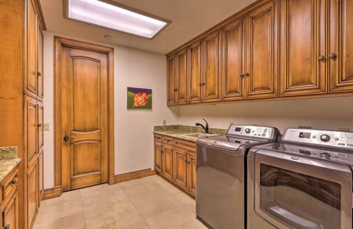 Carefree House | Lux Scottsdale/Carefree family retreat golf pool