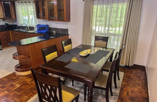 Athi River House | Lux Suites Greenpark Getaway Bungalows