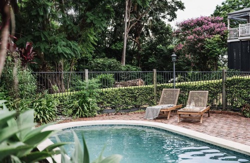Montville House | Luxe Hinterland Stay, Eastnor at Montville Estate