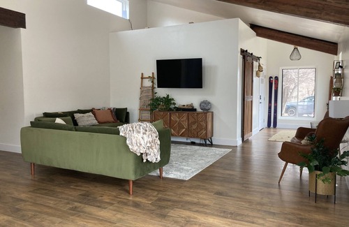 Amarillo House | Luxe boho home in your own private canyon