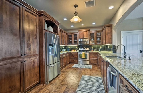 Canyon Lake House | Luxe Canyon Lake Home w/Gorgeous Lake Views!