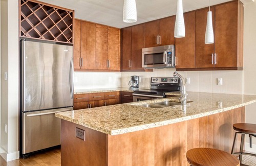Cherry Creek Apartment | Luxe Cherry Creek 1BR w/ Sauna & Theater, near shopping, by Blueground