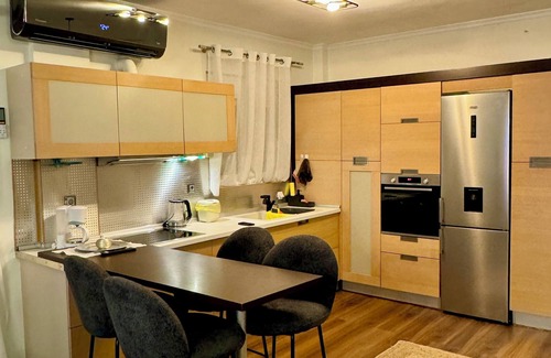 Alexandroupoli Apartment | LUXE COASTAL RETREAT Apartment