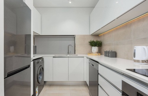 Bo'Kaap Apartment | Luxe De Waterkant Apartment | WiFi | Views