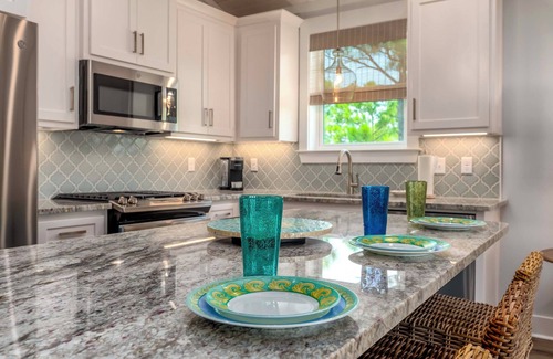 Indian Bay Condo | Luxe Family Condo w/Gulf View in Dauphin Island!