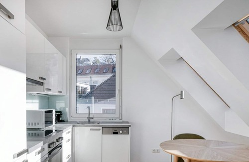 Hietzing Apartment | Luxe Hietzing 1BR w/ Elevator, near Embassies & Roter Berg, by Blueground