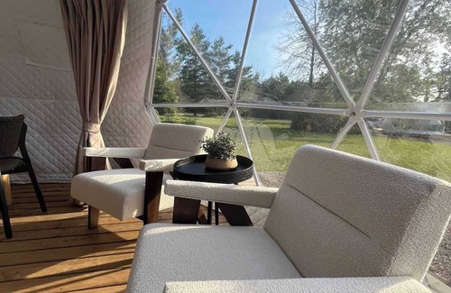 Miller Lake House | Luxe King Geodome Tobermory Glamping South