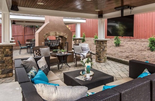 Green Hills House | Luxe Large Home with Movie Room, Hot Tub, Garage