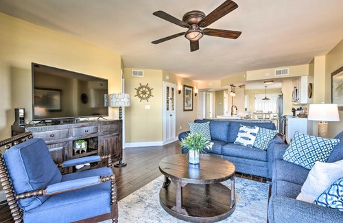 Seawinds Condo Apartment | Luxe Oceanfront Condo with Pool, Beach Access and Gear