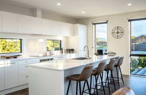 Martinborough House | Luxe On Burgundy, Martinborough