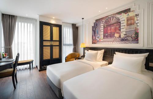 Truc Bach Hotel | Luxe Paradise Premium Hotel Pham Hong Thai