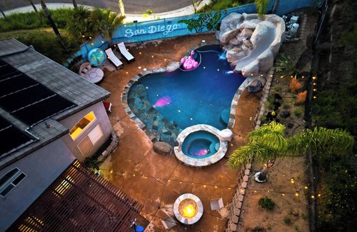 El Cajon House | Luxe Resort Style Home Stunning 8 Beds with Pool
