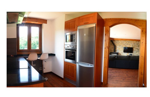 Sumbilla Apartment | Luxe studio Casa Angiz Etxea 2; charm, outdoor spa and valley views