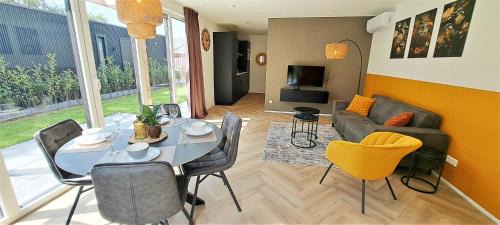 Municipality of Ermelo House | Luxe Veluwe Home 'De Bosvogel'