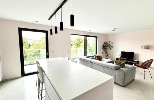 Kirchberg Apartment | Luxembourg Kirchberg Two Bedroom Apartment City Center-parking