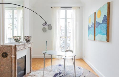 Neuilly-sur-Seine Apartment | Luxueux Appartement 5 BD, Arc de Triomphe