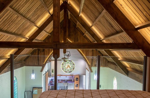 Otago House | Luxuries Warm Church on Walking Tracks, Beautiful Sleeping Spaces Coffee Machine