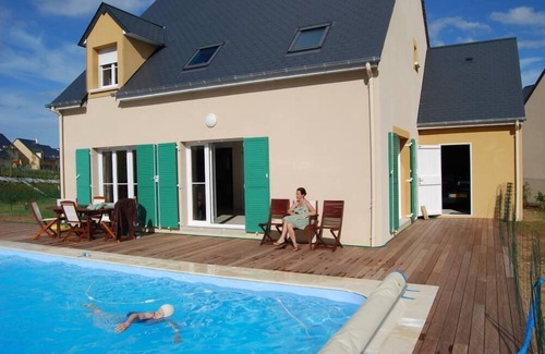 Port-en-Bessin-Huppain House | Luxurious new house on Omaha Beach golf course with private pool