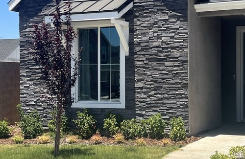 Roosevelt House | Luxurious 1 Bedroom In-law Suite "Private Entry"