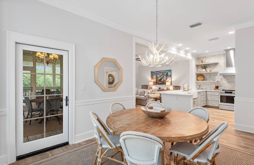 Watercolor Condo | Luxurious 2 Bedroom Watercolor Condo With Two Bikes and Watercolor Amenities