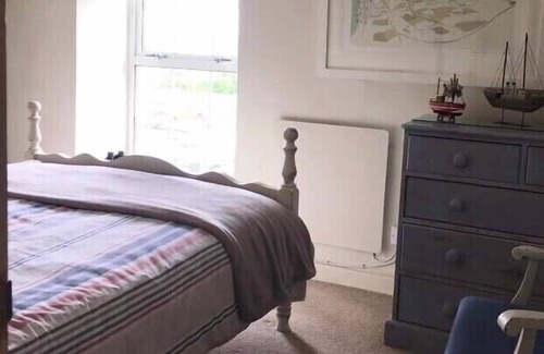 Edmonton House | Luxurious 200 year old former Quarrymans Cottage