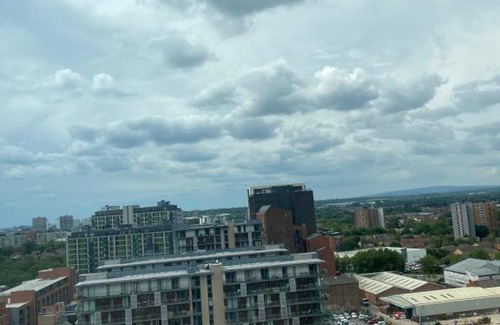 Manchester City Centre Apartment | Luxurious 2bedroom at the city centre with great views