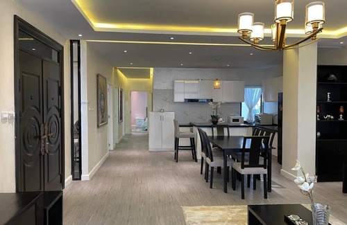 Kirkos Apartment | Luxurious 3-bedroom apartment with WiFi in Bole Addis